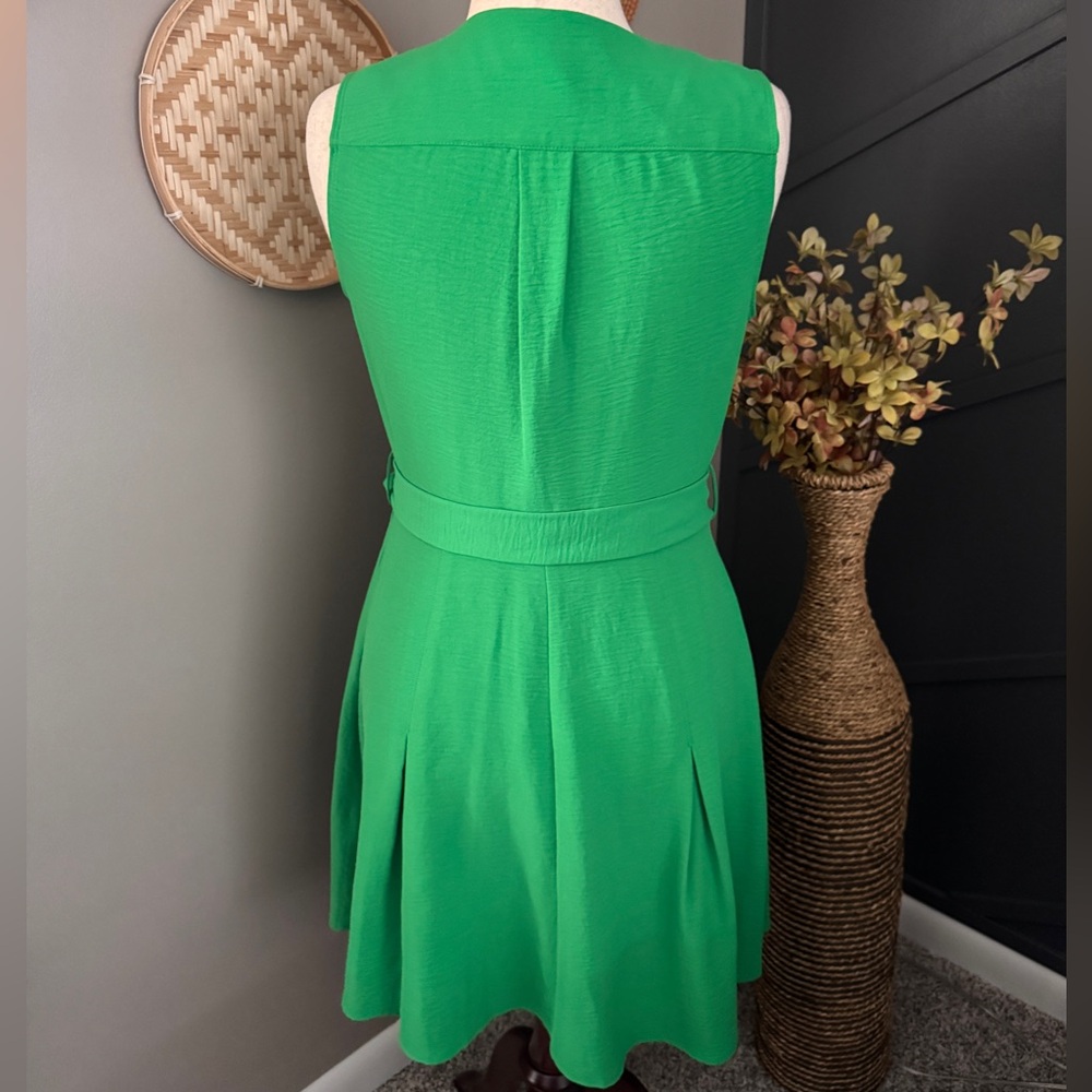 DKNY Vibrant Green V-Neck Mini Dress-HAS POCKETS!!! - Picture 3 of 8